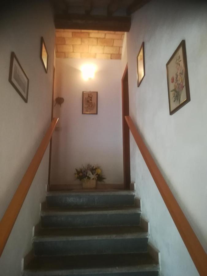 Casa Ricciardi Lägenhet Chianni Exteriör bild