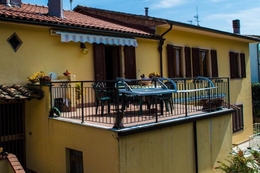 Casa Ricciardi Lägenhet Chianni Rum bild