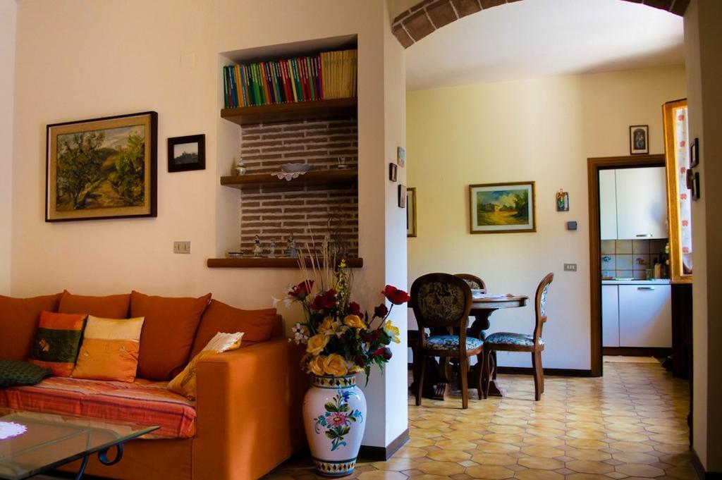 Casa Ricciardi Lägenhet Chianni Exteriör bild