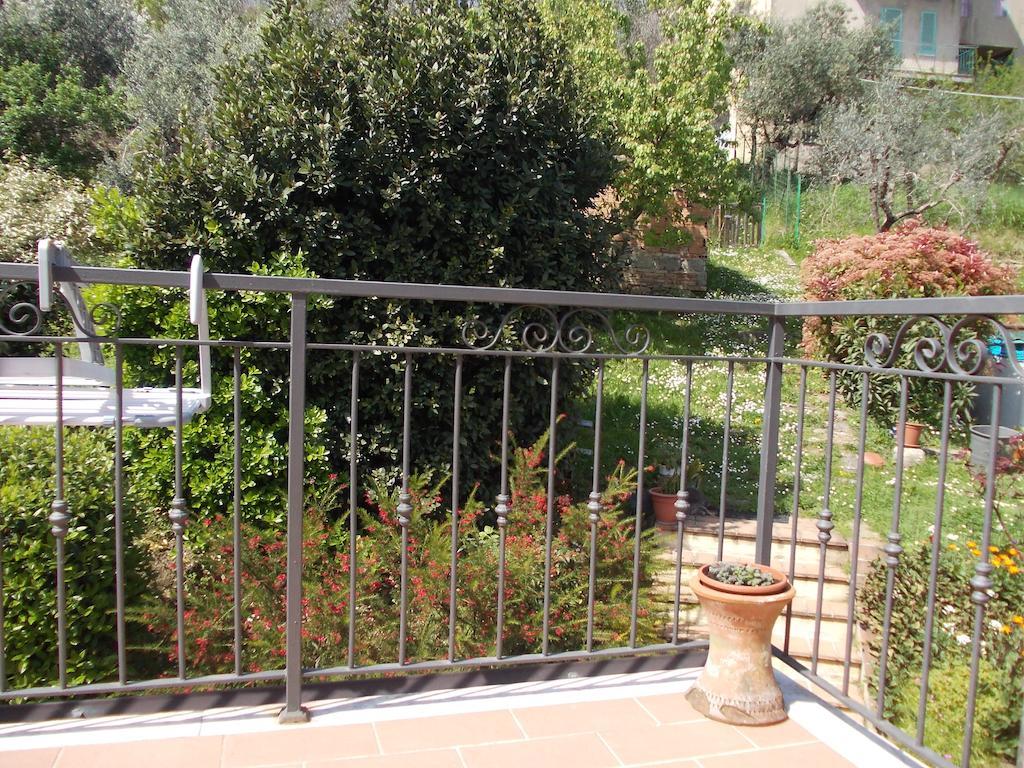Casa Ricciardi Lägenhet Chianni Rum bild
