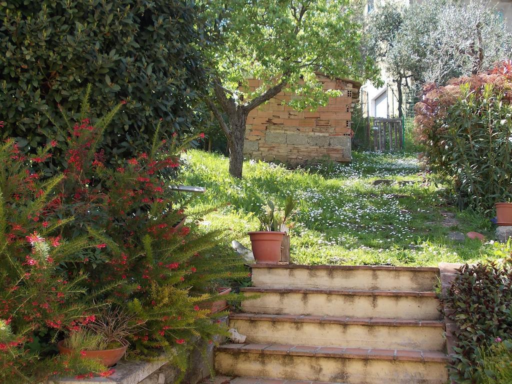 Casa Ricciardi Lägenhet Chianni Exteriör bild