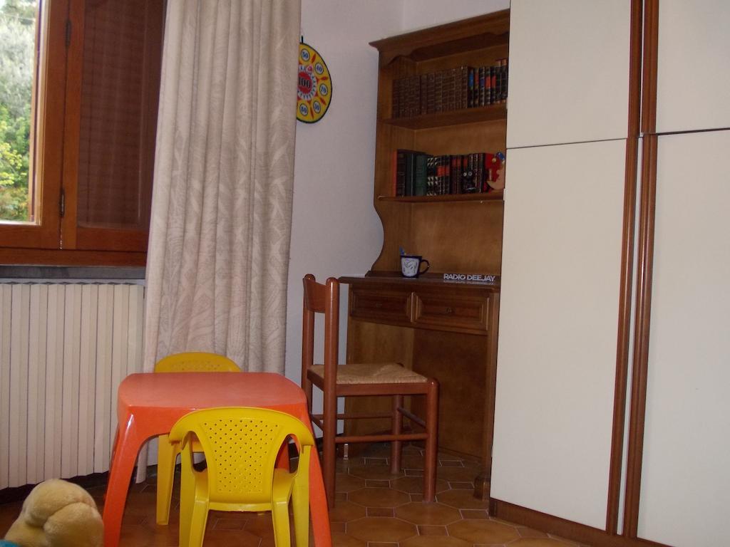 Casa Ricciardi Lägenhet Chianni Exteriör bild