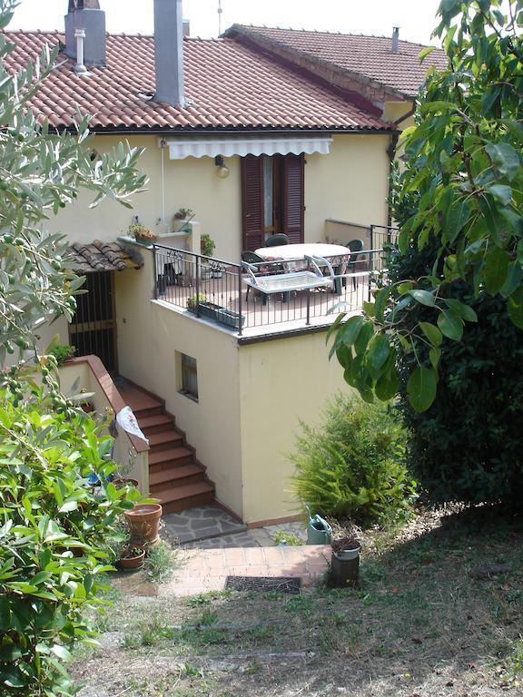 Casa Ricciardi Lägenhet Chianni Rum bild