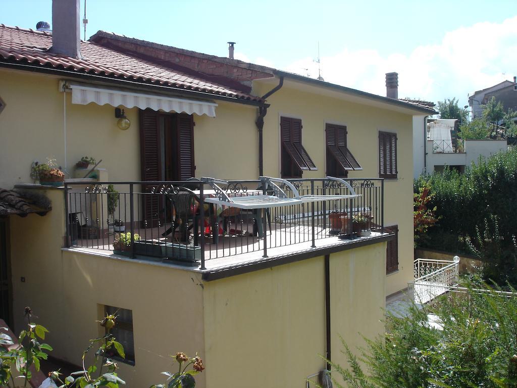 Casa Ricciardi Lägenhet Chianni Exteriör bild